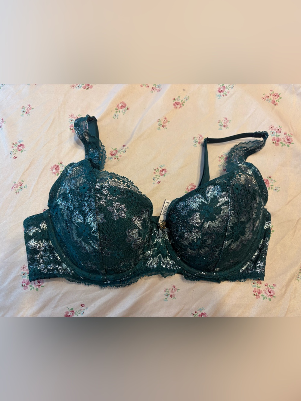 Victoria's Secret Emerald Lace Underwire Bra